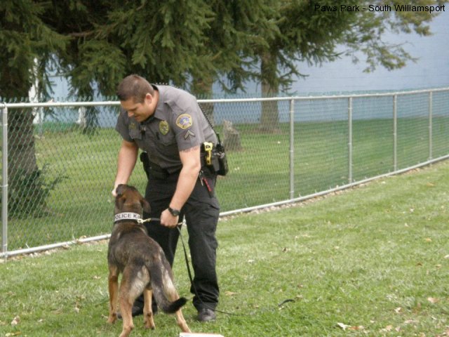 SW K-9 POLICE DEMO AT 2nd ANNUAL K-9 COSTUME PARTY PICS BY CINDY STRAUB